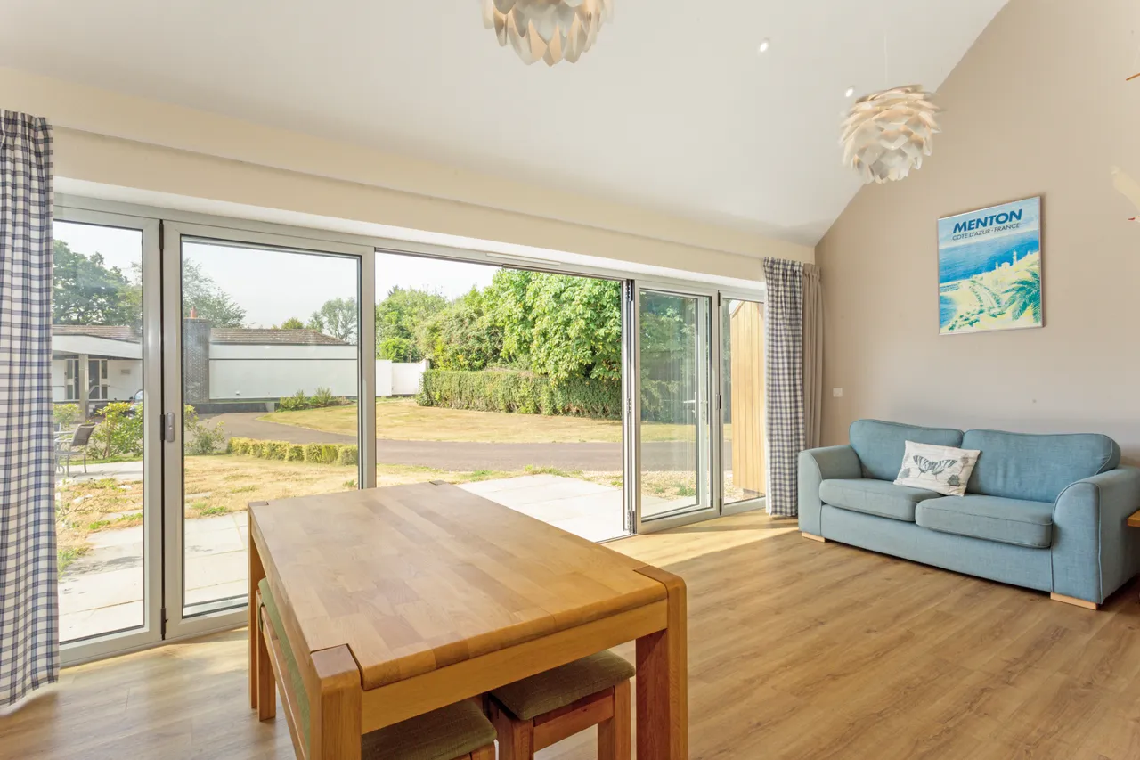 Whitemans Green, Cuckfield, RH17, photo 3