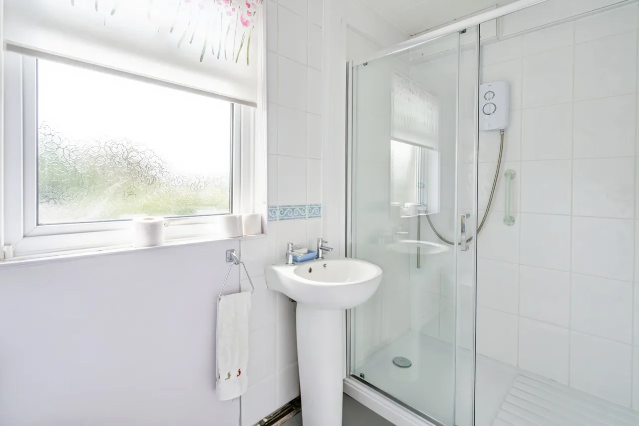Pound Farm Road, Chichester, PO19, photo 20