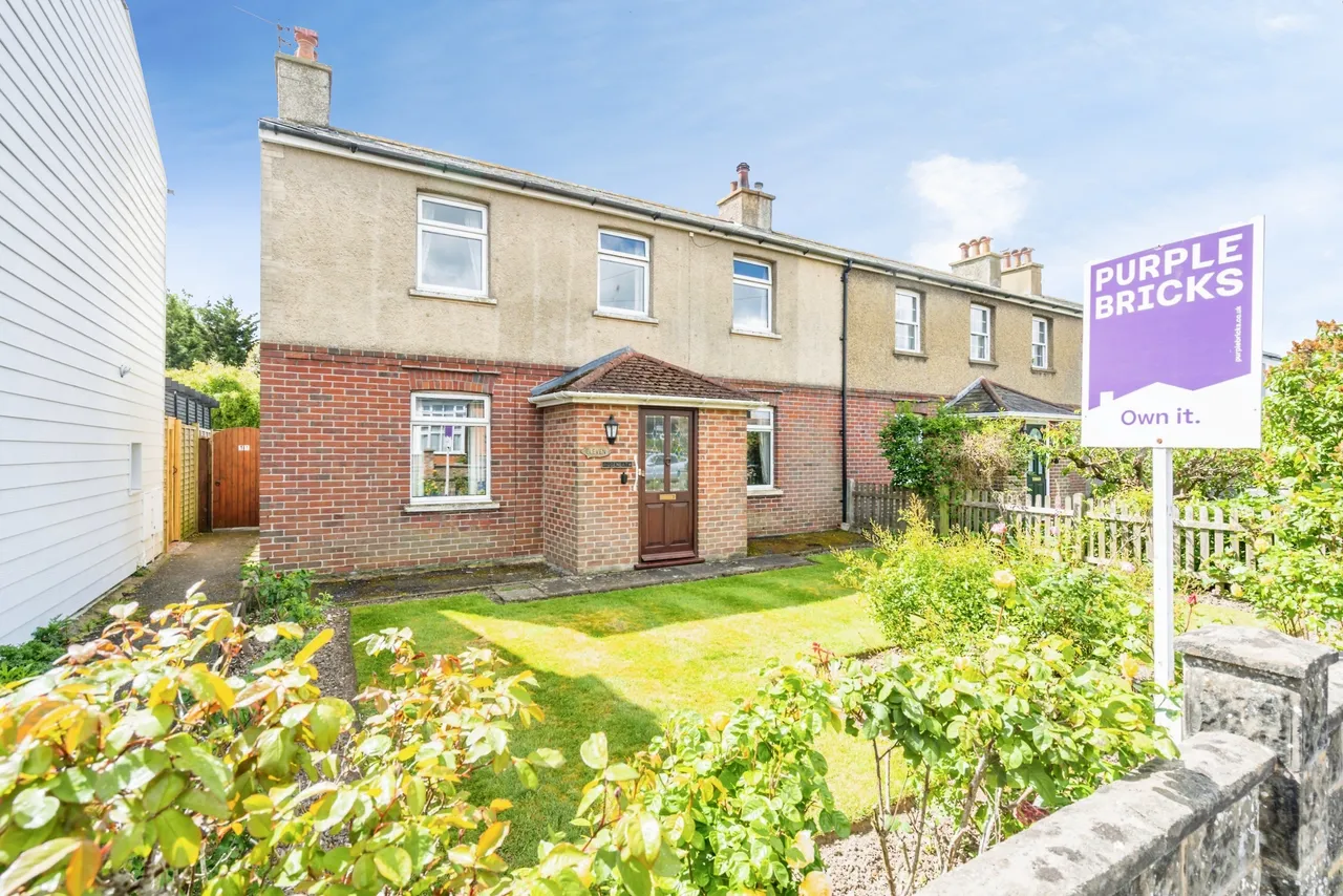 3 bed house for sale, Pound Farm Road, Chichester, PO19
