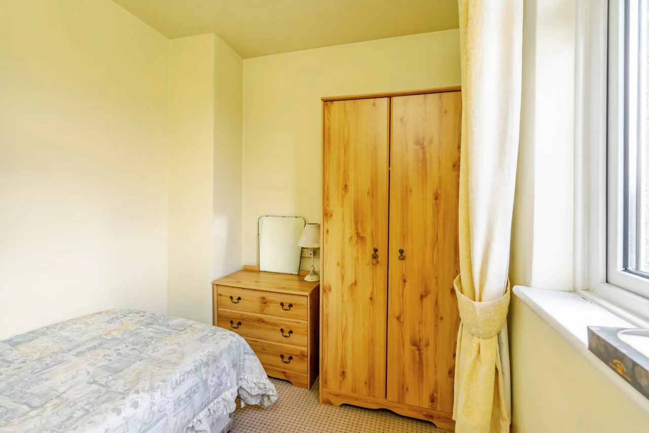 Pound Farm Road, Chichester, PO19, photo 19