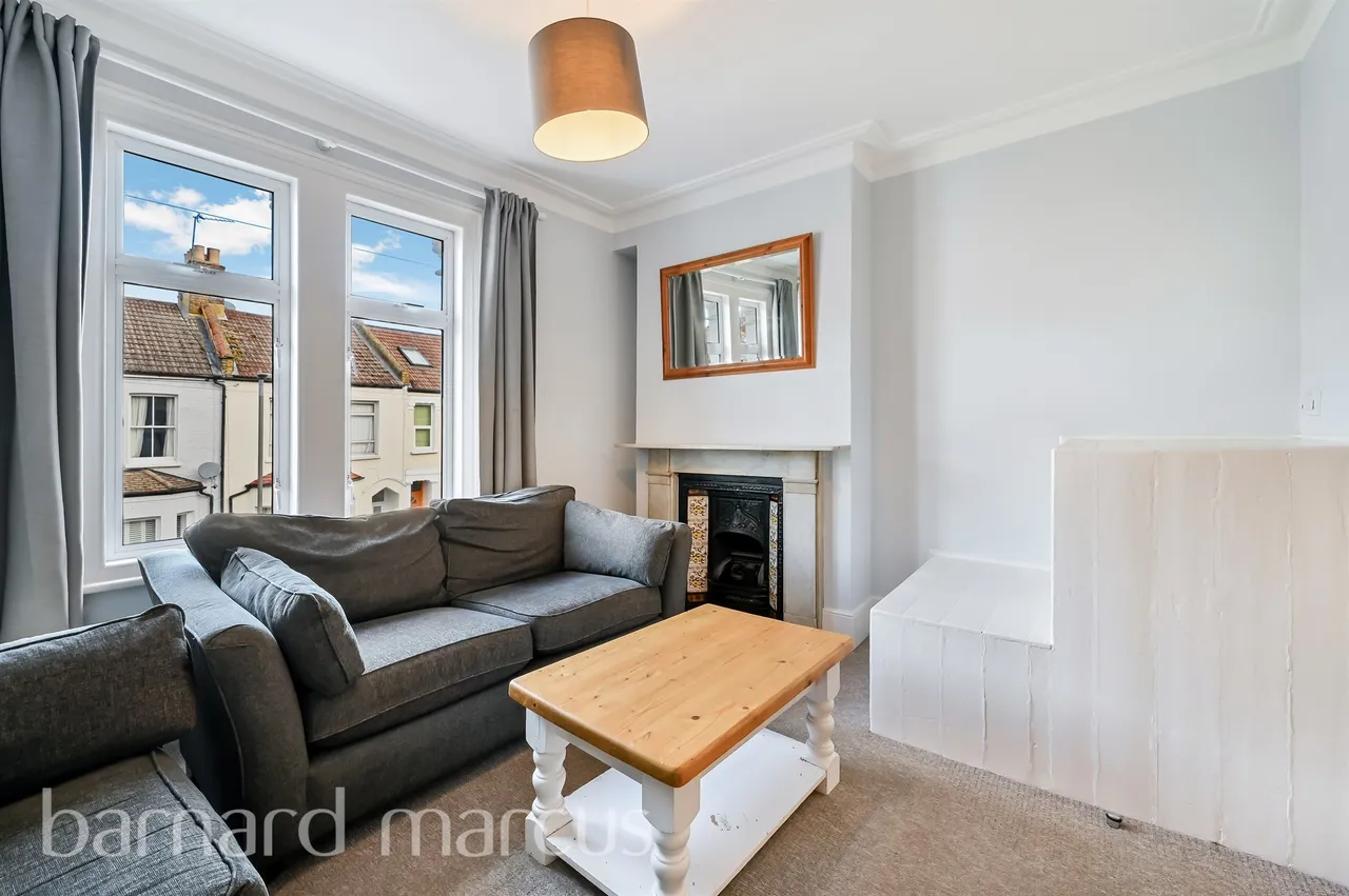 Camborne Road, London, photo 12