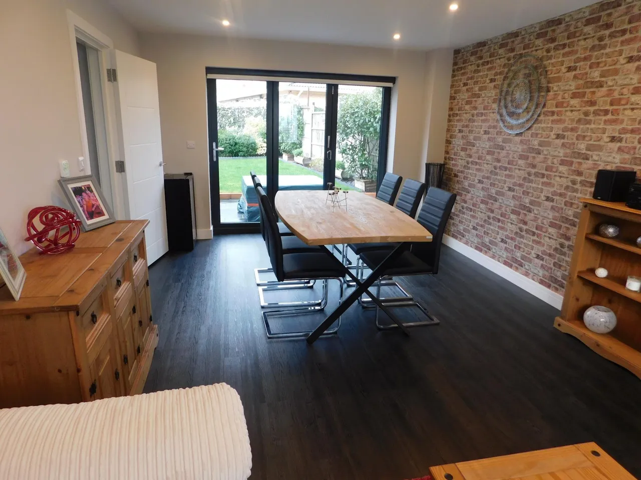 Minster Road, photo 12