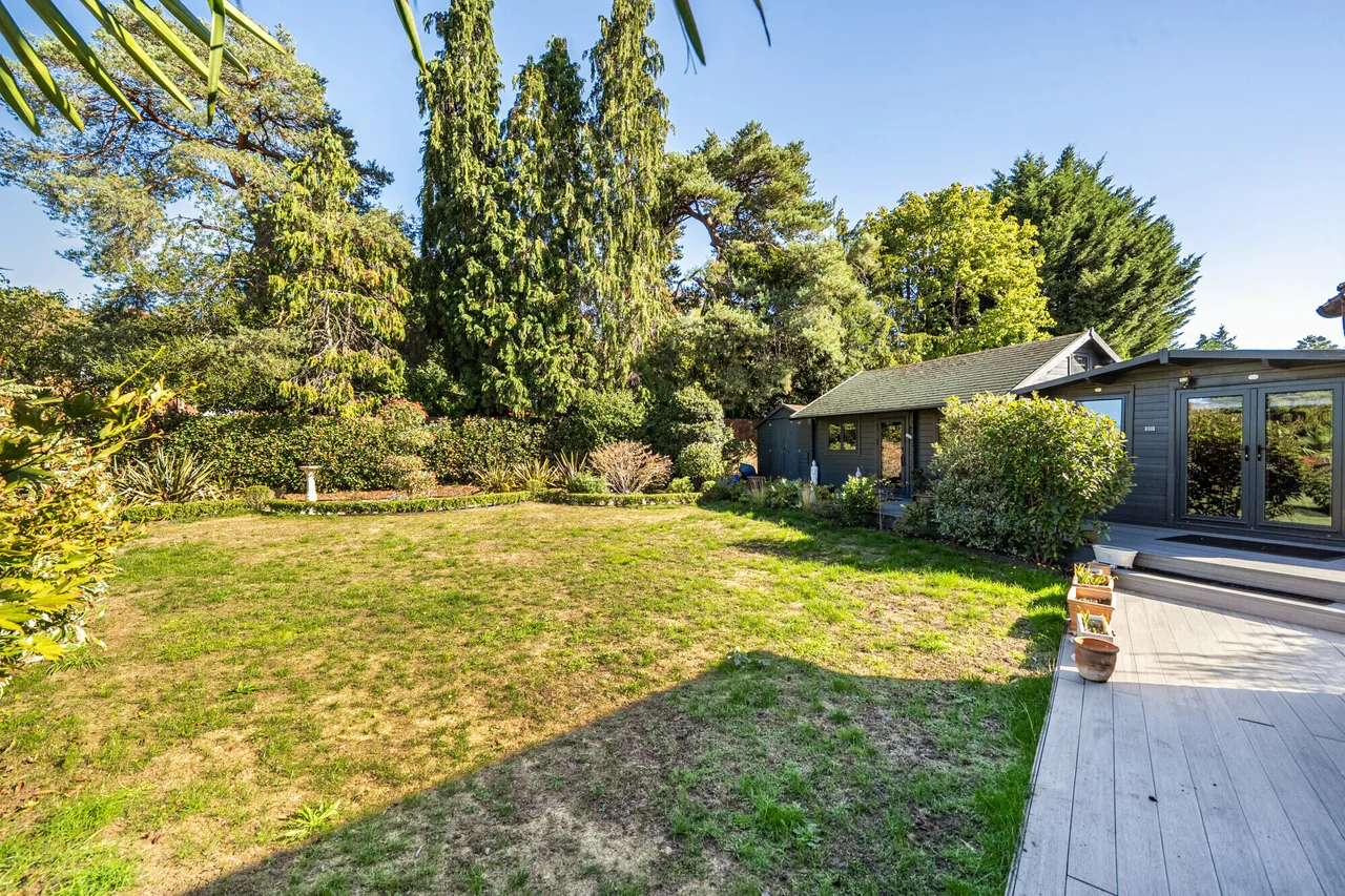 Sandy Lane, Farnham, GU10, photo 7