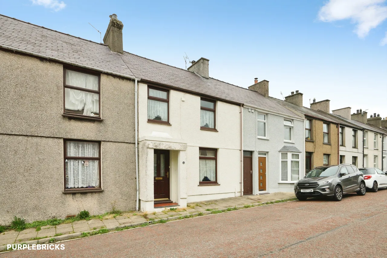 3 bed house for sale, Baptist Street, Caernarfon, LL54
