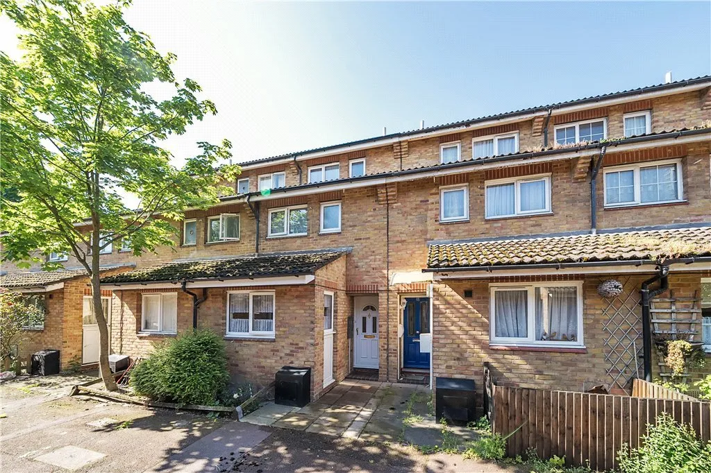 4 bed house for sale — Wesley Close, SE17
