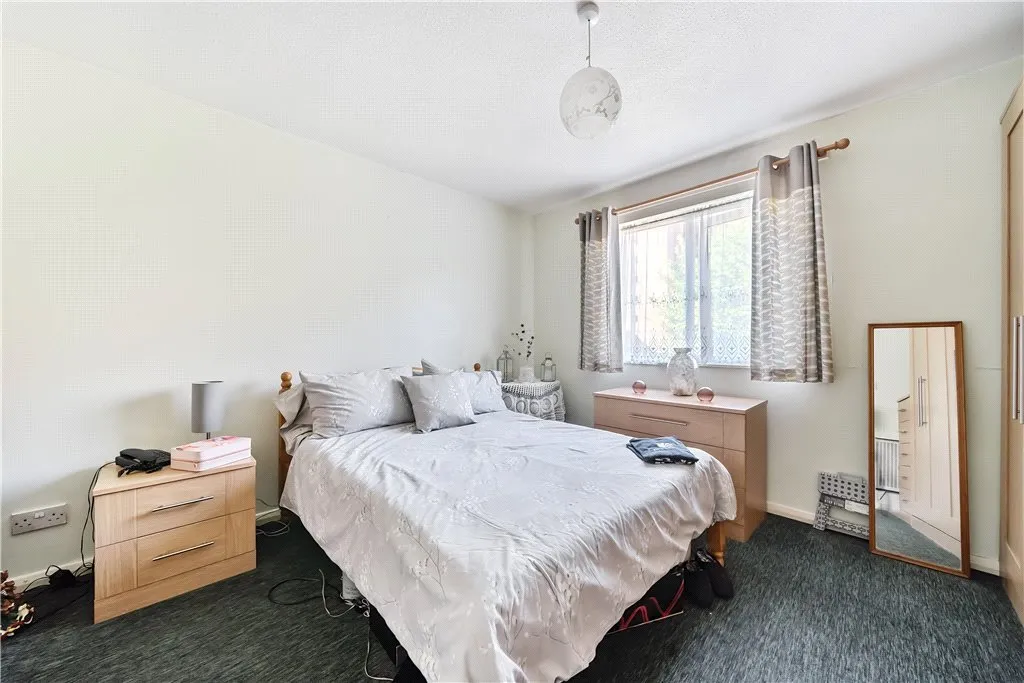 Wesley Close, SE17, photo 11