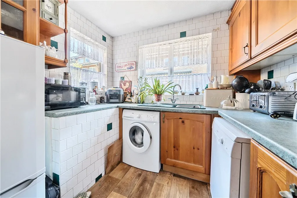 Wesley Close, SE17, photo 9