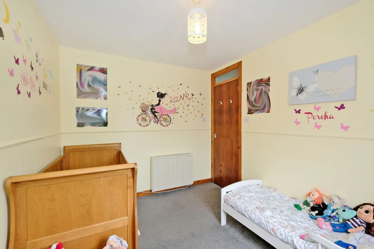 Aden Gardens, Mintlaw, AB42, photo 11