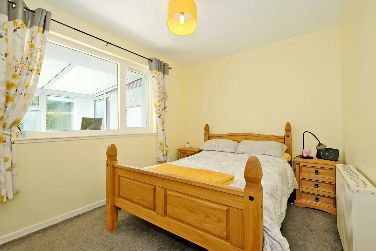 Aden Gardens, Mintlaw, AB42, photo 8