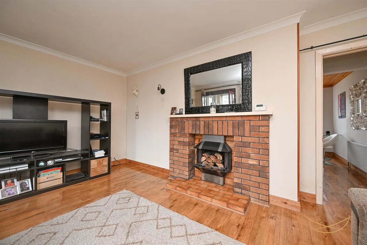Castleburn Park, Carrickfergus, BT38, photo 7