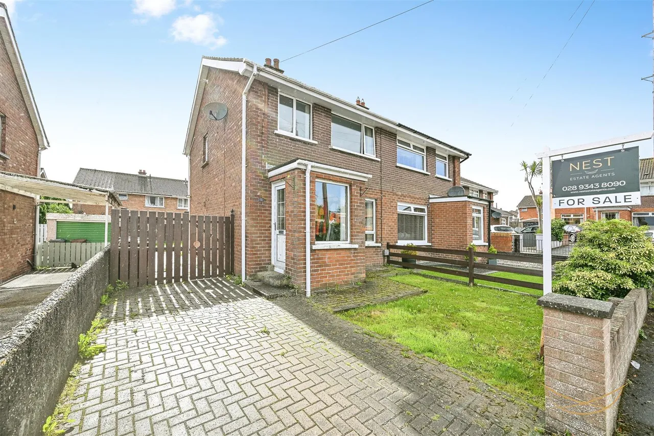 Castleburn Park, Carrickfergus, BT38, photo 2