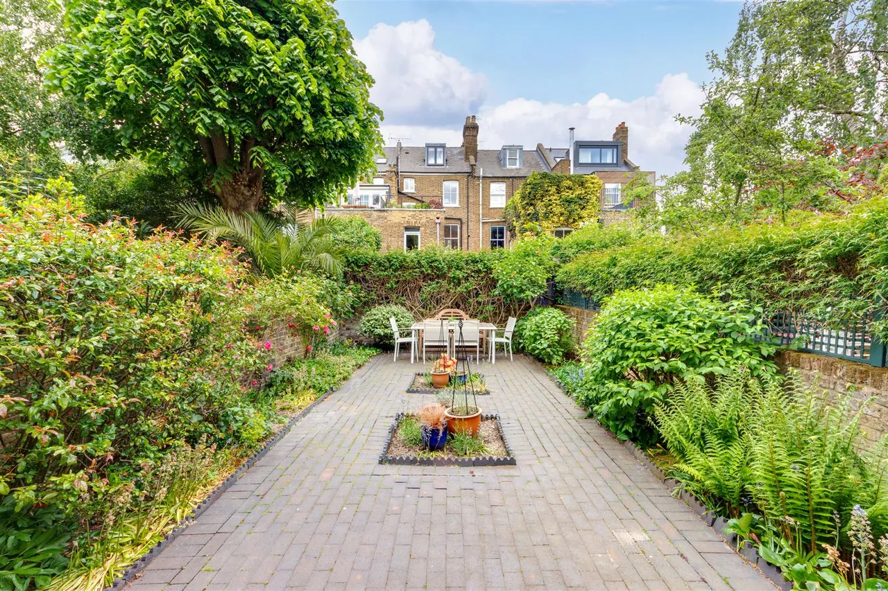 Shirlock Road, Hampstead, NW3, photo 33