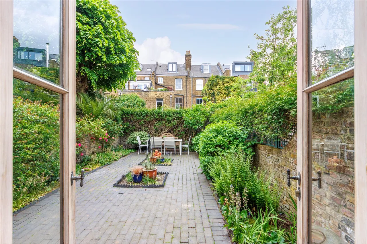 Shirlock Road, Hampstead, NW3, photo 14