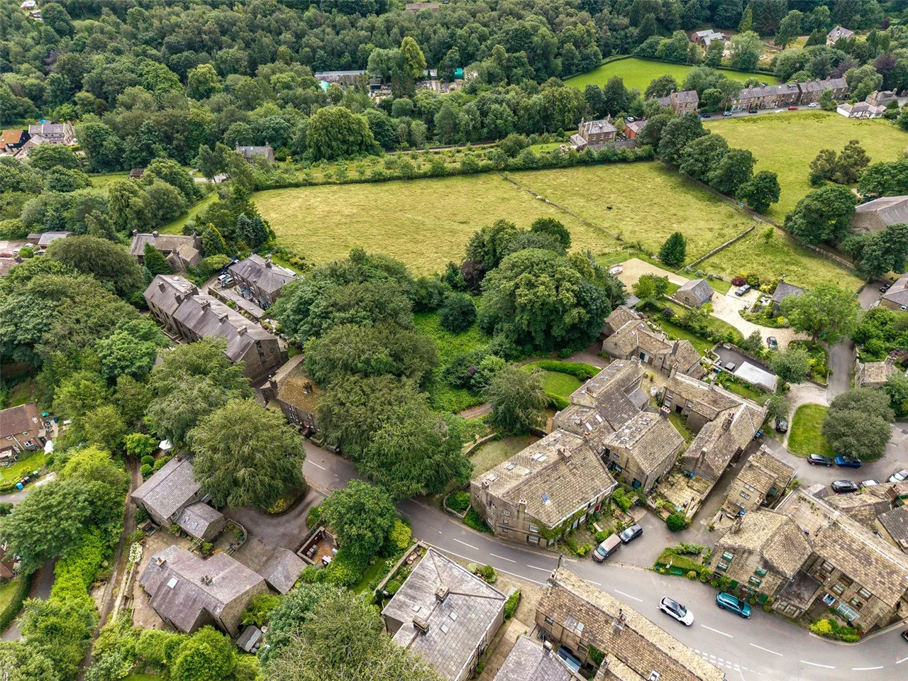 Sugar Lane, Dobcross, OL3, photo 5