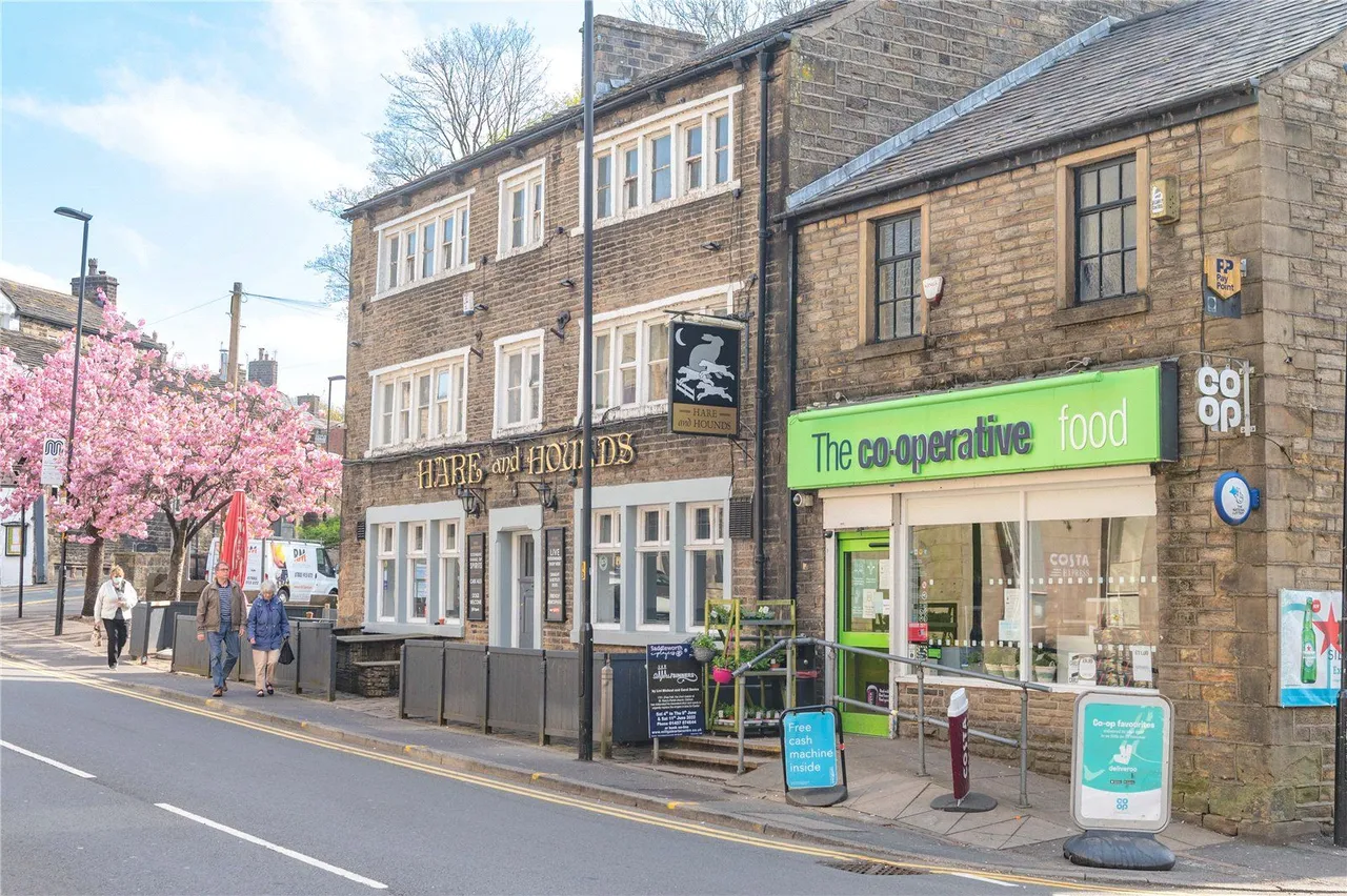 Sugar Lane, Dobcross, OL3, photo 9
