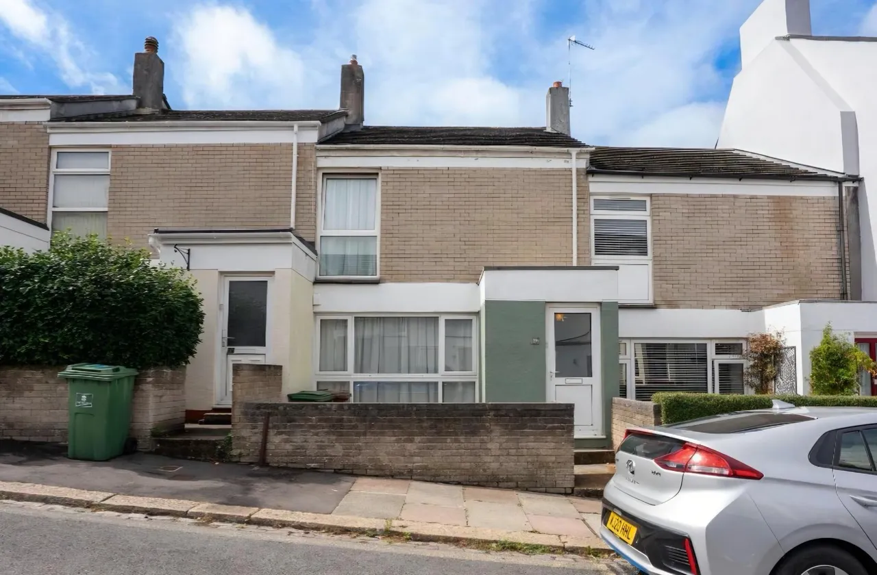 2 bed house for sale, Admiralty Street, Plymouth, PL2