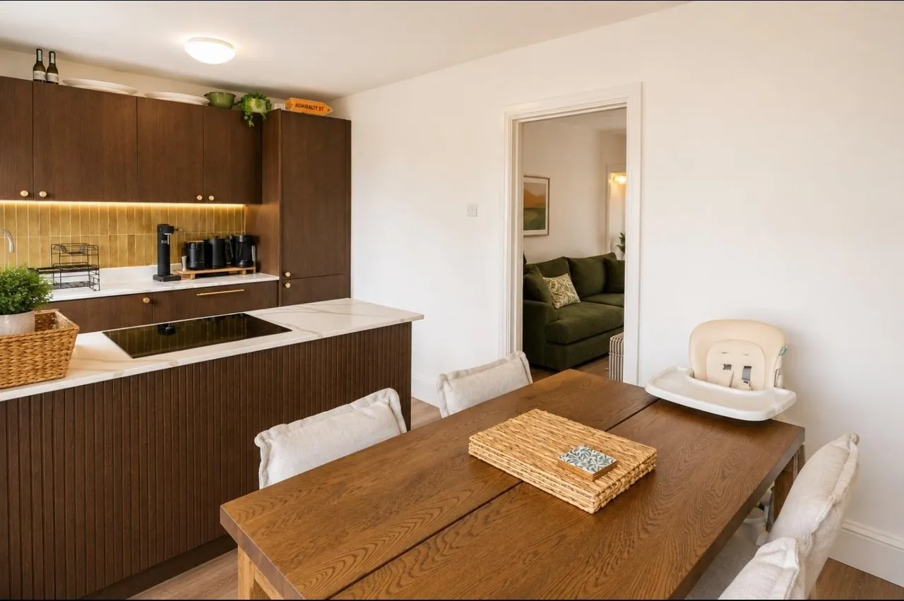 Admiralty Street, Plymouth, PL2, photo 5