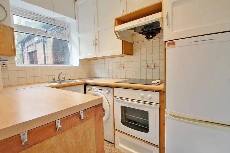 Hendre Road, London SE1 5NF, photo 4