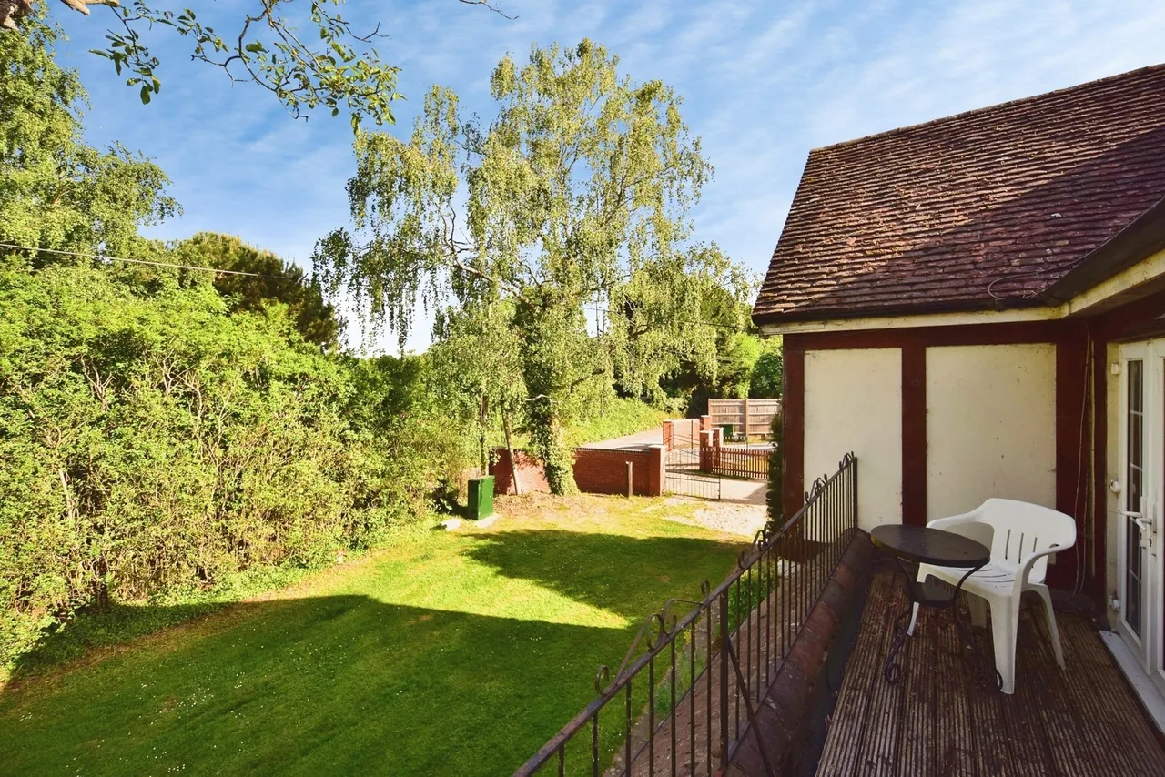 Broadwater Road, West Malling, Kent, ME19, photo 17