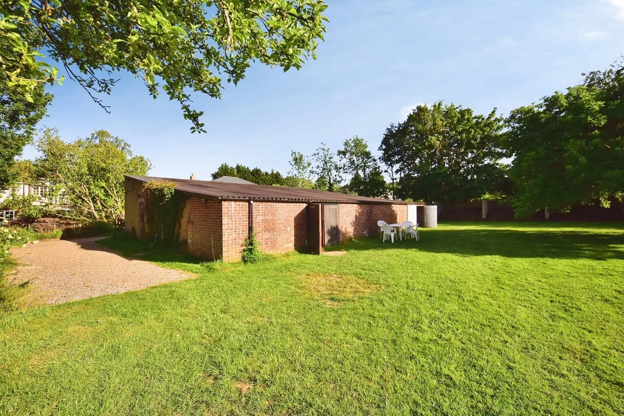 Broadwater Road, West Malling, Kent, ME19, photo 21