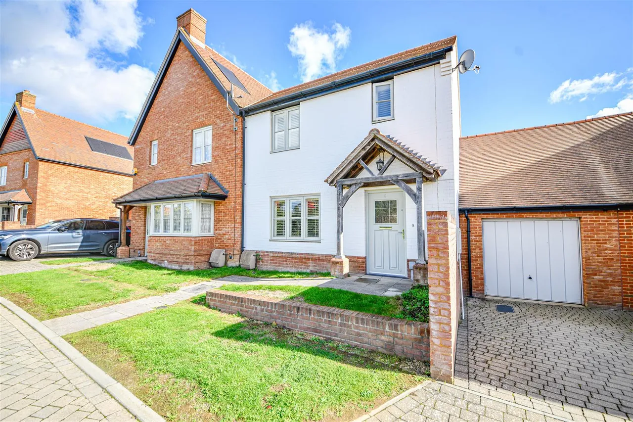 3 bed house for sale, Pembers Hill Drive, Fair Oak, SO50