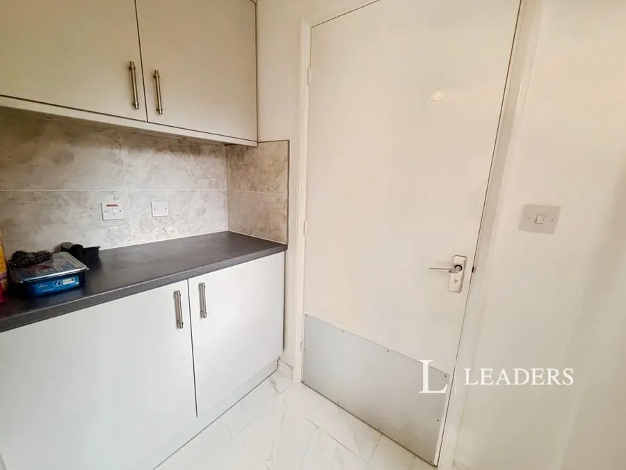 Teal Avenue, Mansfield, NG18, photo 13