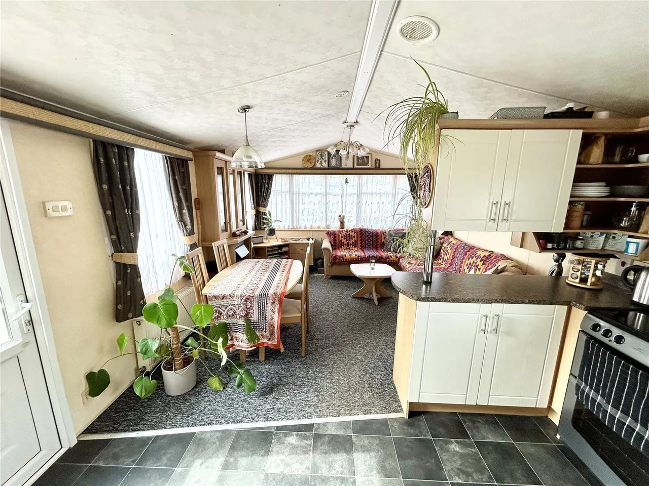 Bradestone Road, Nuneaton, Warwickshire, CV11, photo 4