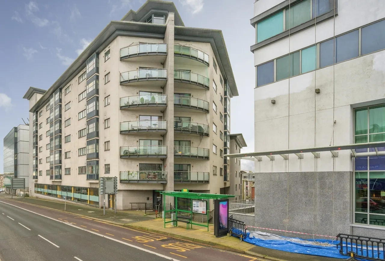 2 bed flat for sale, Exeter Street, Plymouth, PL4