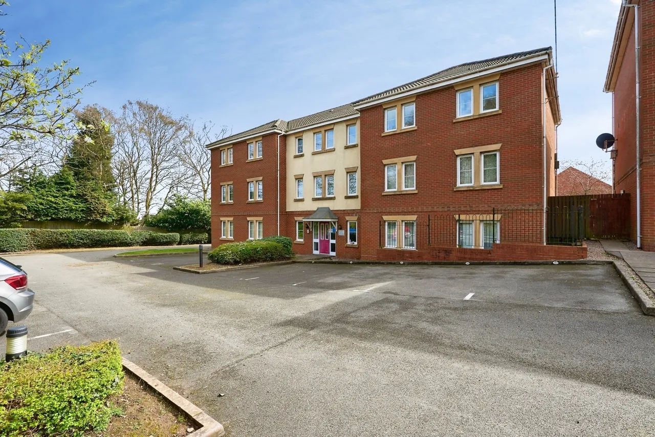 Blue Cedar Drive, Streetly, Sutton Coldfield, West Midlands, B74, photo 20