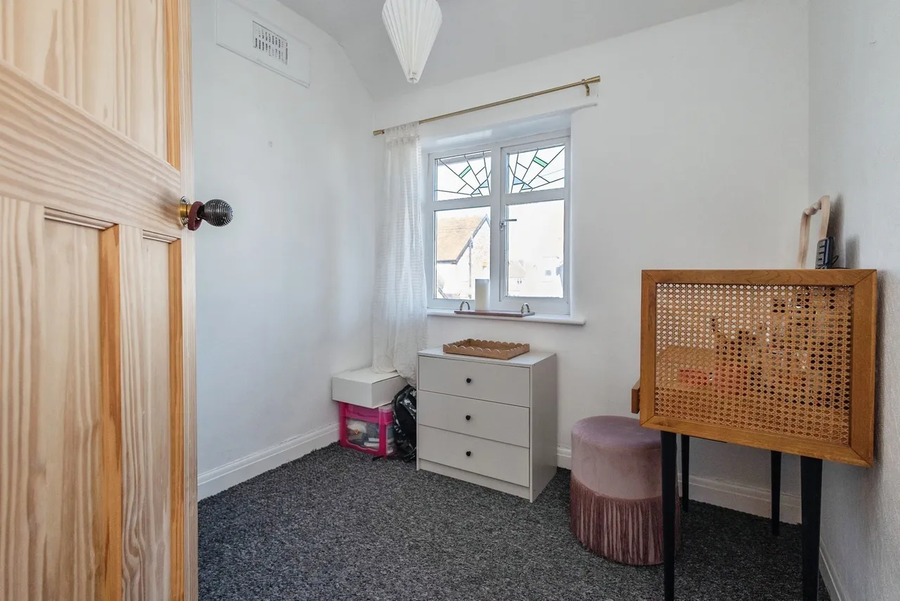 Burnside Drive, Manchester, Greater Manchester, M19, photo 17