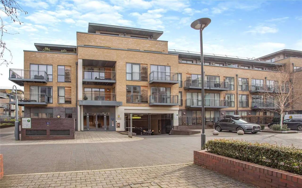 1 bed flat to rent — Newton Court, Kingsley Walk, Cambridge, CB5 8TH