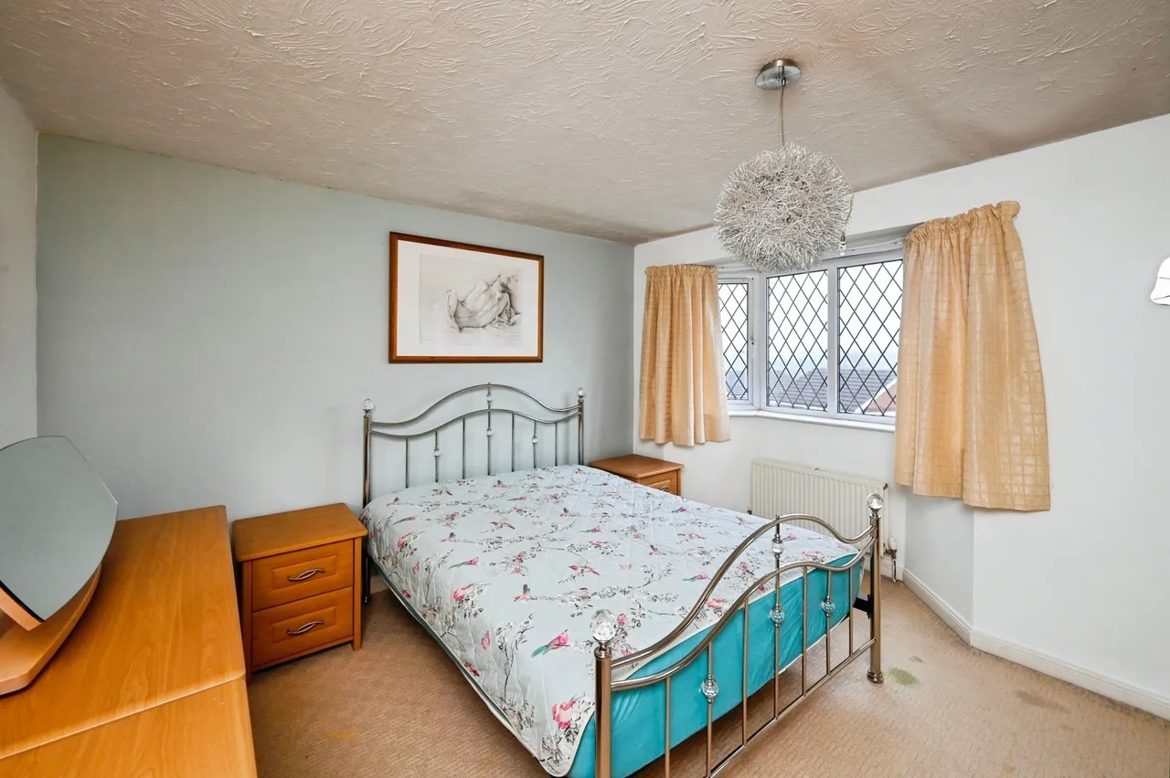 Thorpelands Avenue, Forest Town, Mansfield, Nottinghamshire, NG19, photo 8