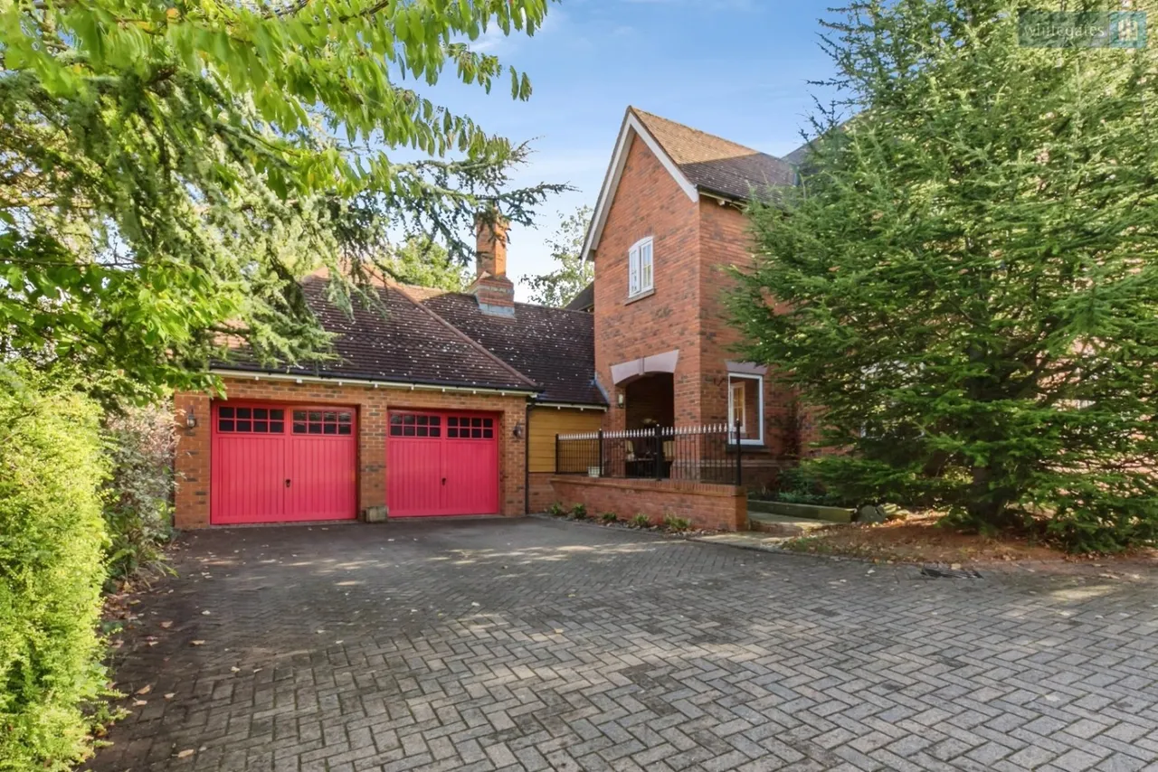 Wychwood Park, Weston, CW2, photo 41