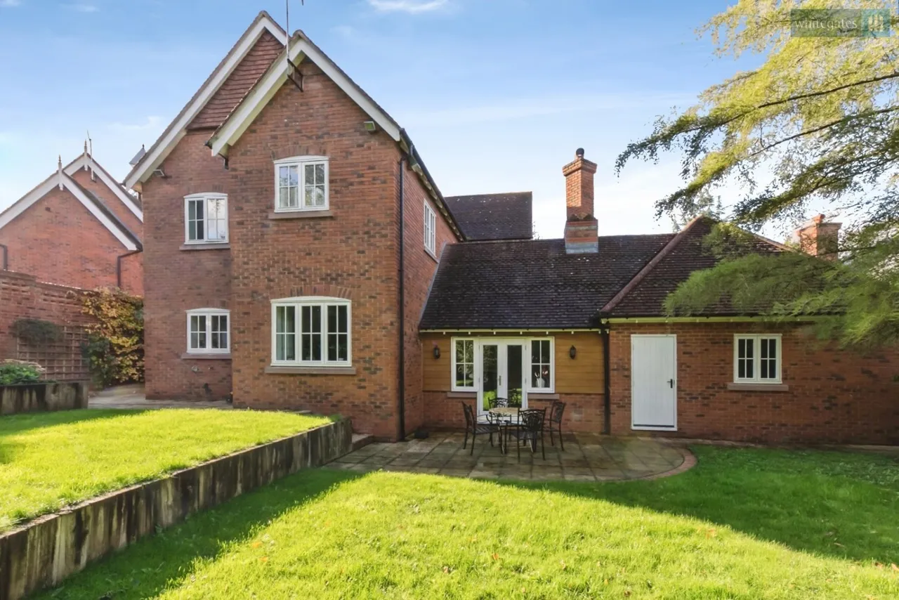 Wychwood Park, Weston, CW2, photo 33