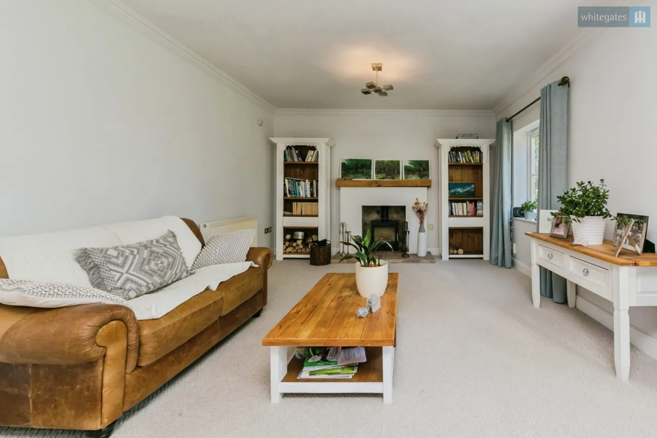 Wychwood Park, Weston, CW2, photo 8