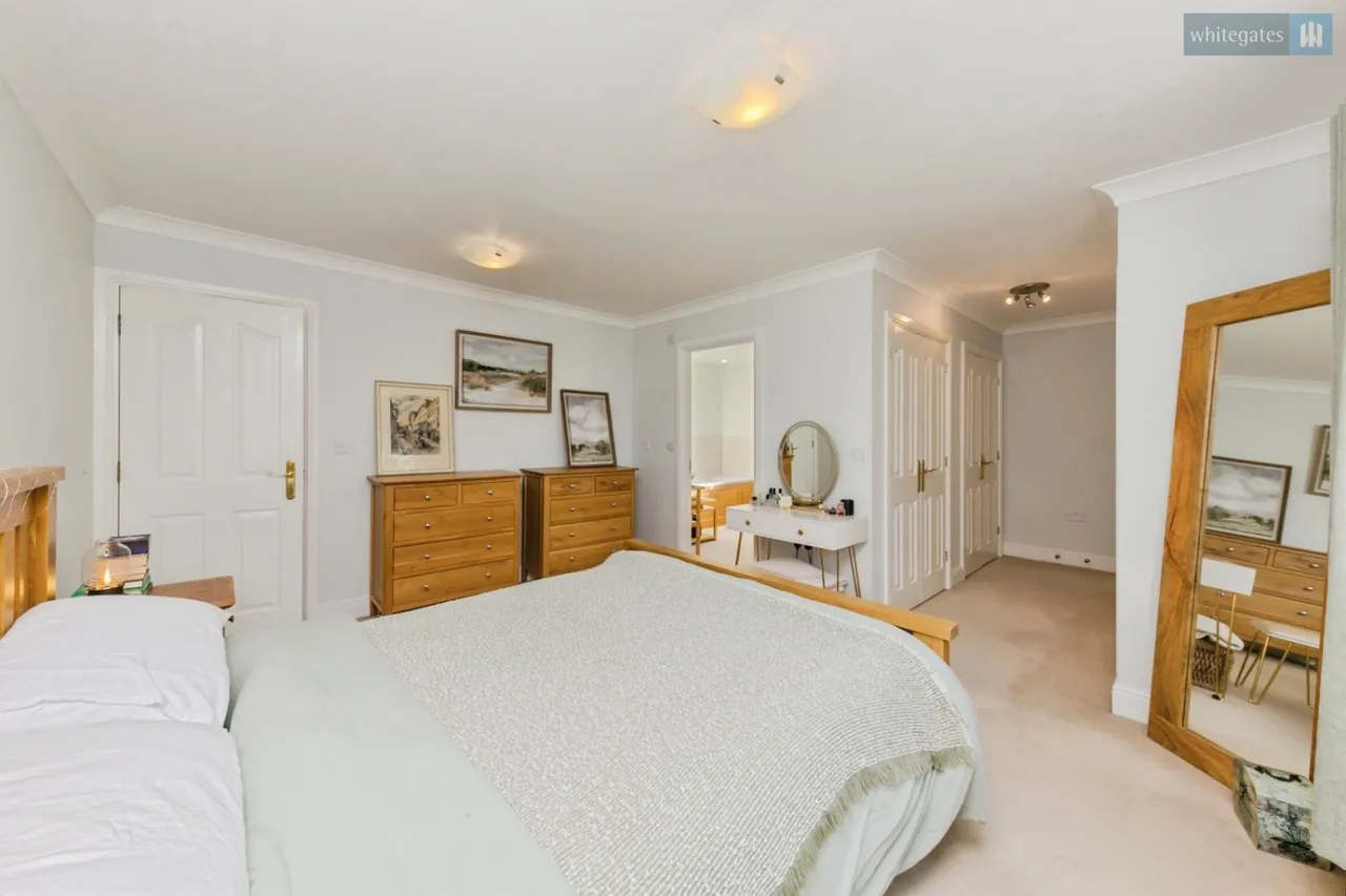 Wychwood Park, Weston, CW2, photo 19