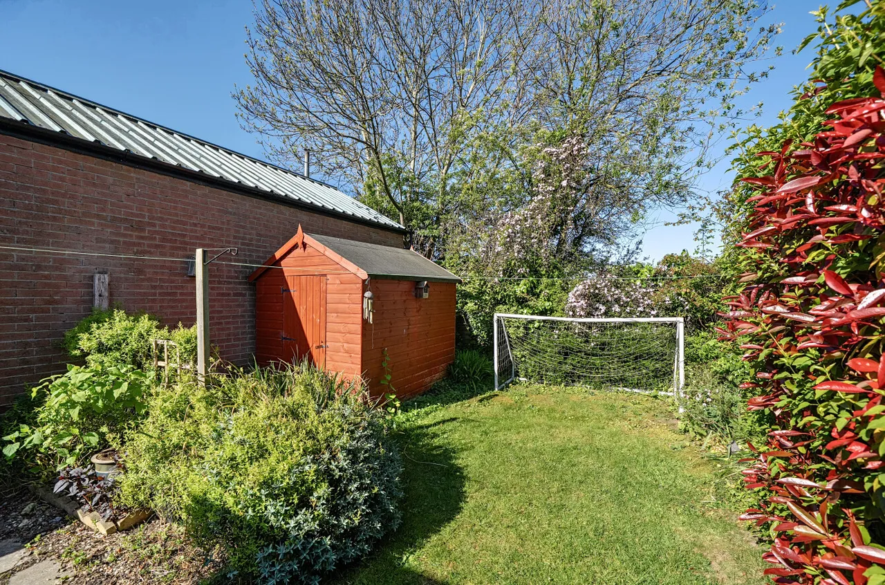 Spring Gardens, Anlaby Common, HU4, photo 14