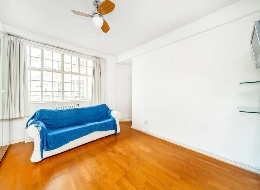 Woburn Place, Bloomsbury, WC1H, photo 3