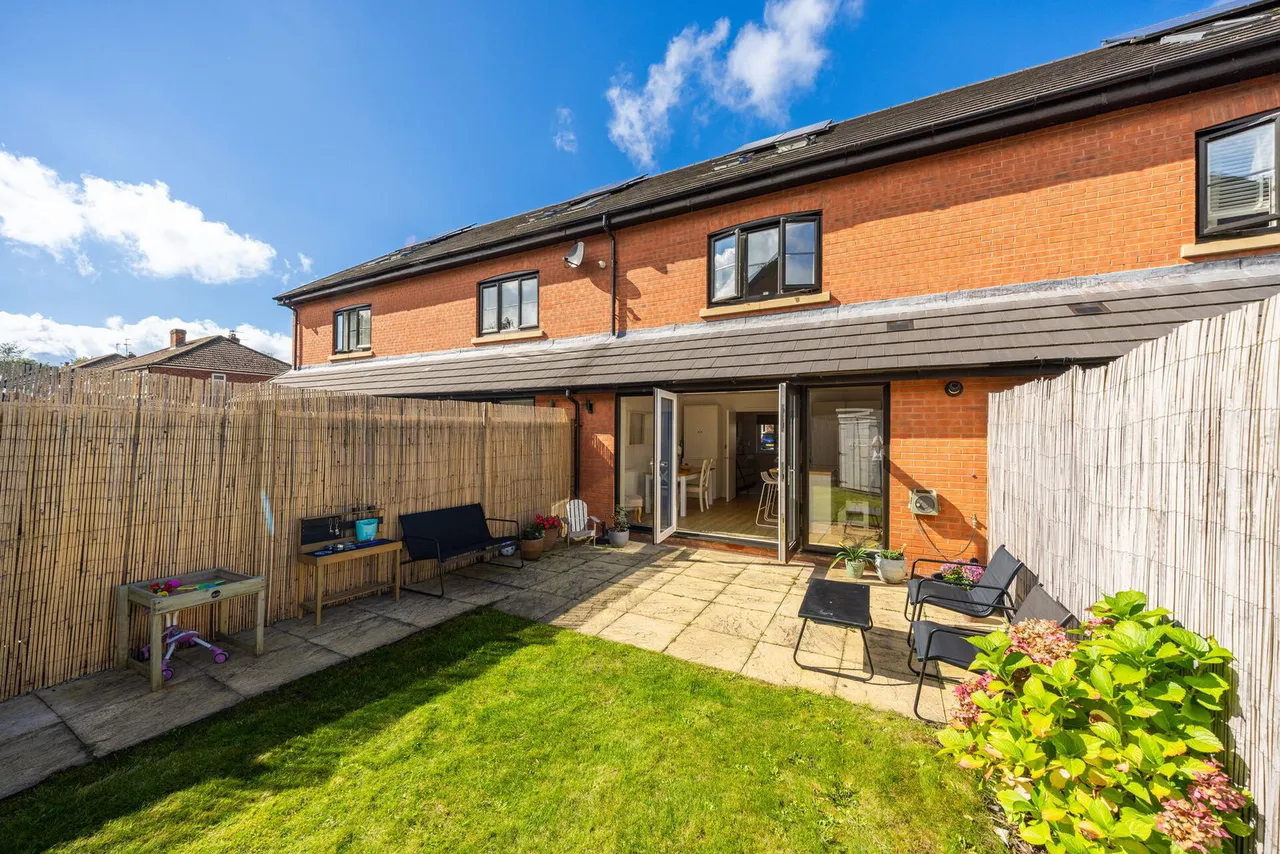 4 bed house for sale, Hurstfield Road, Ellenbrook, M28
