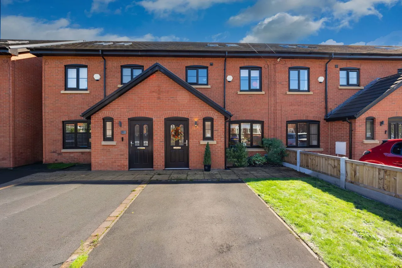 Hurstfield Road, Ellenbrook, M28, photo 25