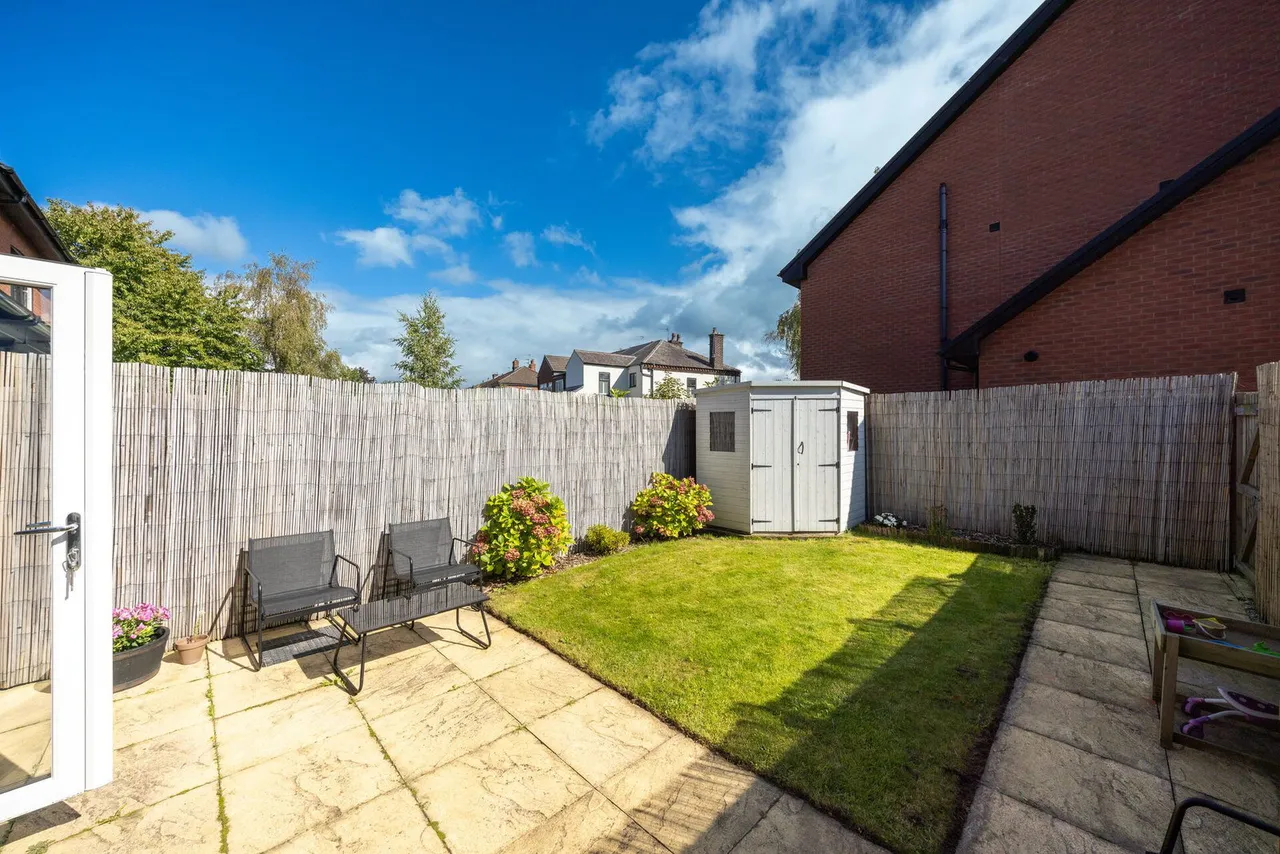 Hurstfield Road, Ellenbrook, M28, photo 22