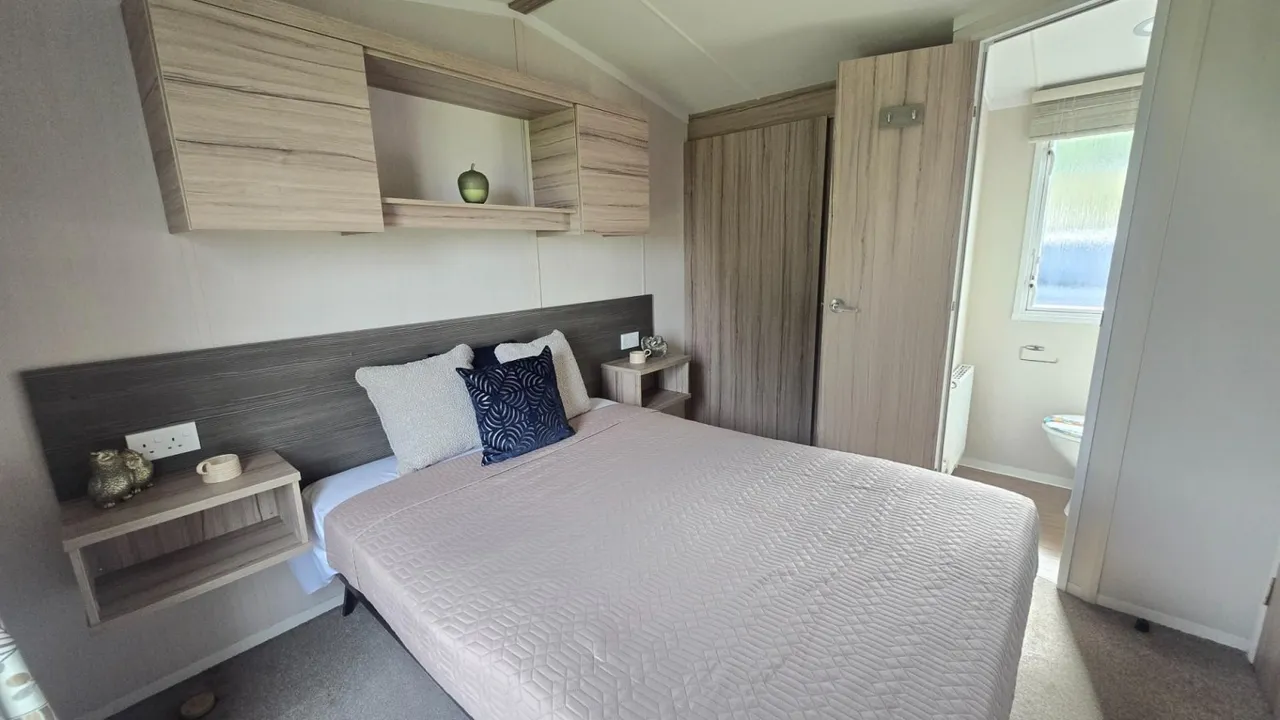 Swift Loire, Scarborough Lodge Retreat, YO12, photo 12