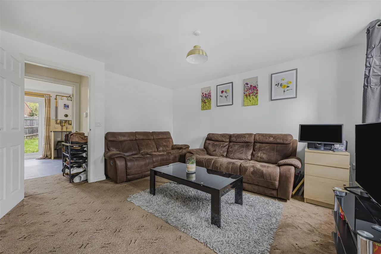 Pippin Grove, Shinfield, RG2, photo 2