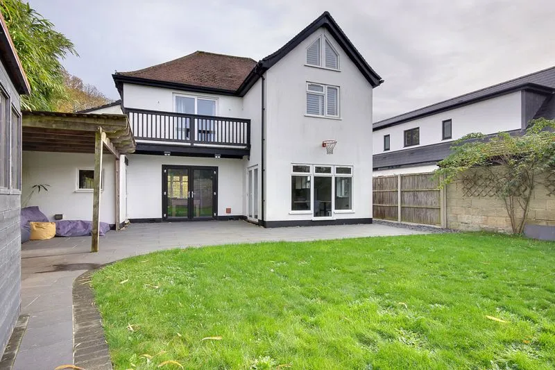 New Road West Parley, Bournemouth BH22 8EA, photo 49