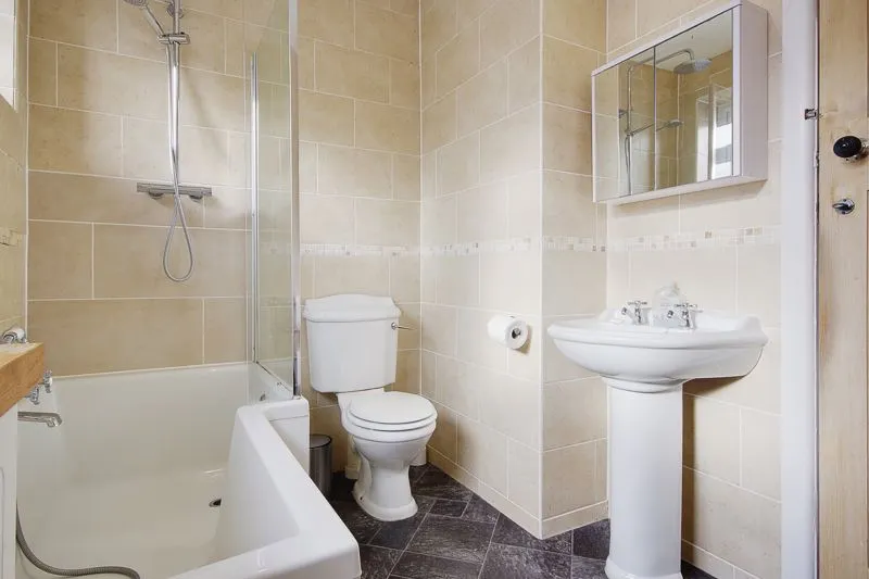 New Road West Parley, Bournemouth BH22 8EA, photo 45