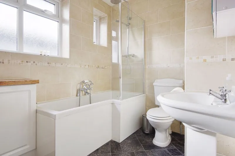 New Road West Parley, Bournemouth BH22 8EA, photo 44