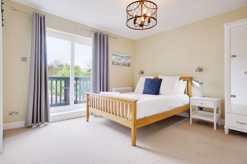 New Road West Parley, Bournemouth BH22 8EA, photo 30