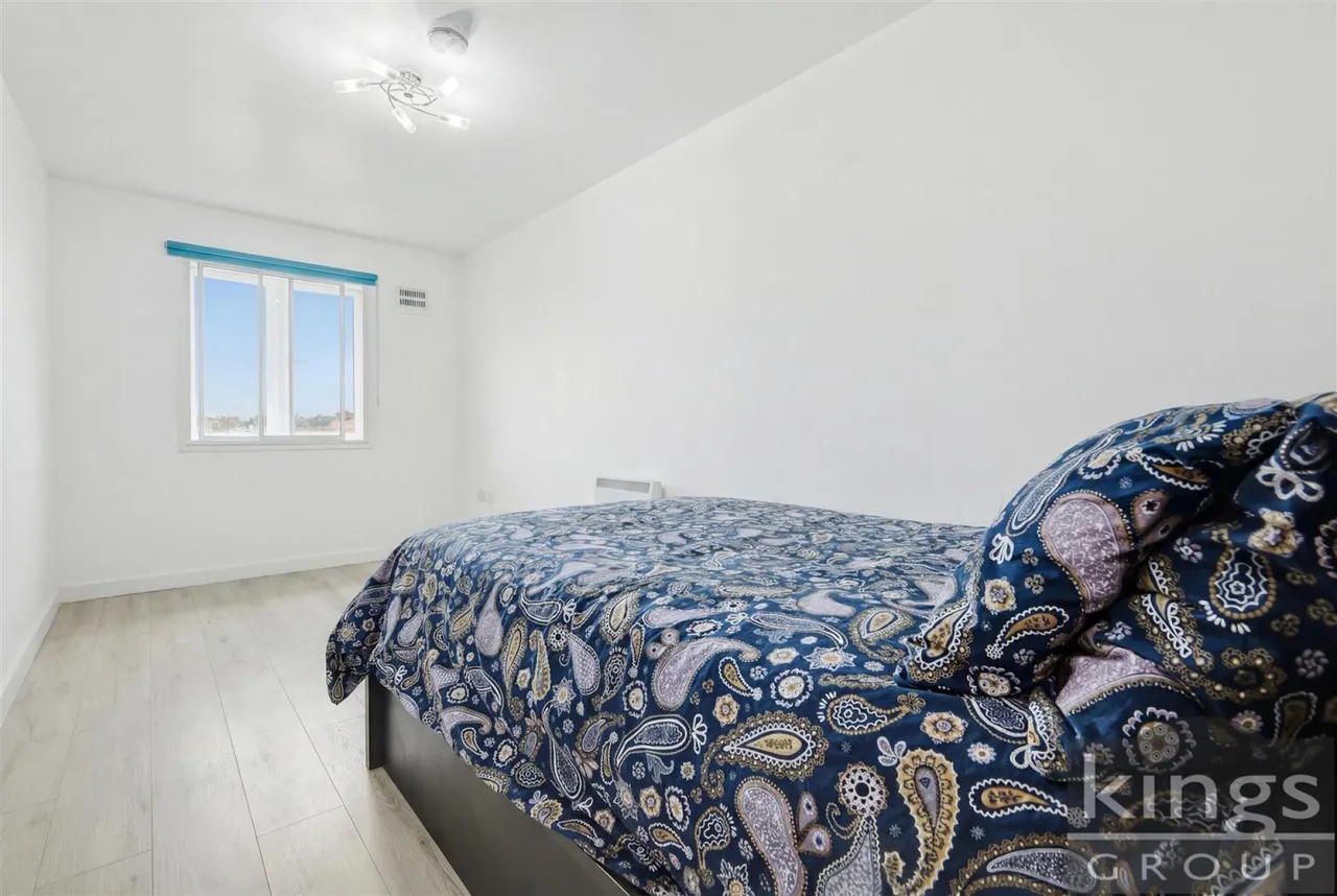 Enstone Road, Enfield London, photo 12