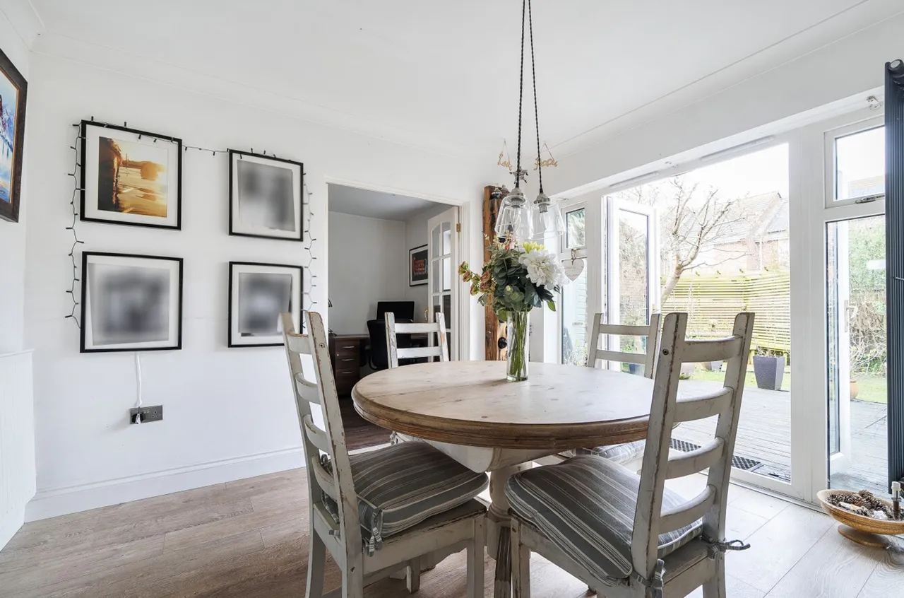 Mere Close, Bracklesham Bay, PO20, photo 9