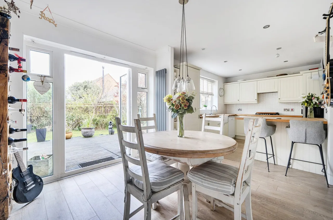 Mere Close, Bracklesham Bay, PO20, photo 10